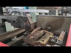 Lavorazione di stampi a foratura