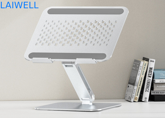 Supporto di raffreddamento per laptop regolabile in alluminio pieghevole argento portatile da 260 * 230 * 56MM per scrivania