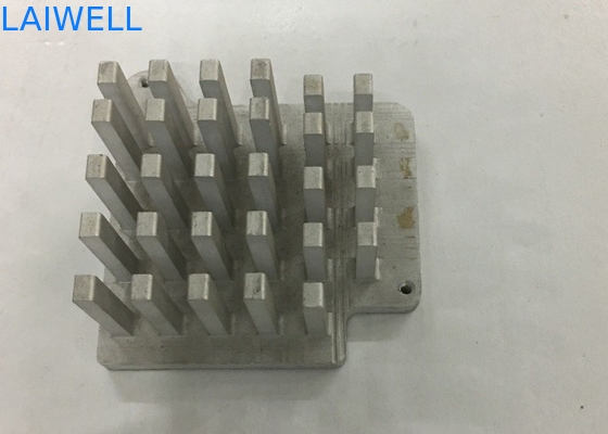 Refrigeratore elettrico personalizzato con profili in alluminio stampati CNC, estrusione per dissipazione del calore e trattamento di anodizzazione