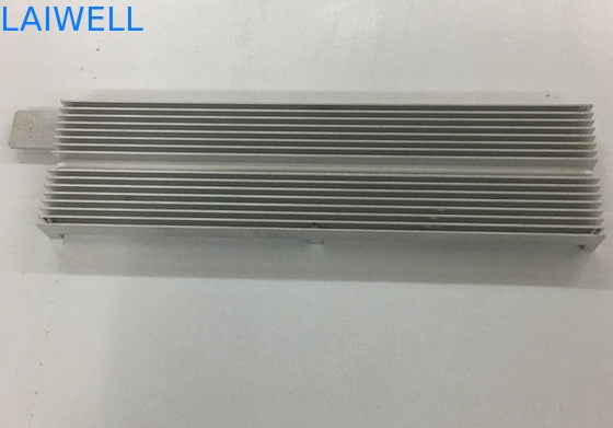 Il metallo di CNC del ODM dell'OEM che timbra le parti il dispositivo di raffreddamento di alluminio del CPU di dissipazione di calore