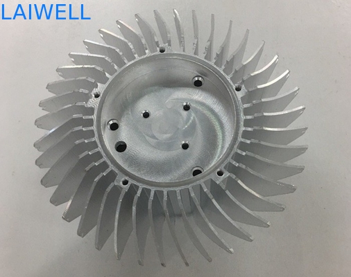 Disegno su misura CNC Metalli stampati Ricambi per CPU e dispositivo di raffreddamento Materiale di alluminio anodizzato consegna rapida dalla fabbrica
