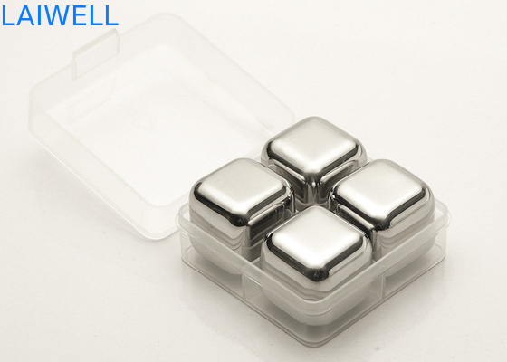 Dispositivo di raffreddamento di vino d'argento del metallo di lucidatura dello specchio del cubetto di ghiaccio 27MM