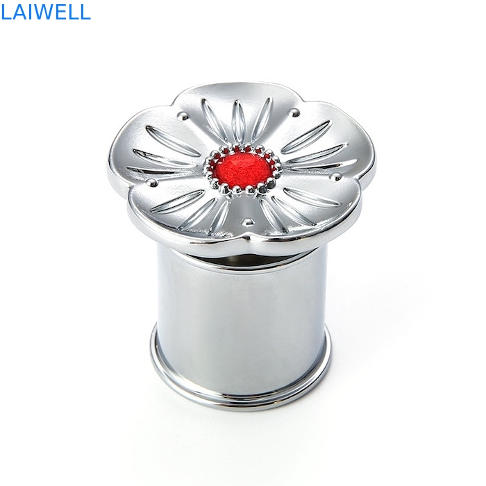 Design unico di lusso Placcatura argento Pressofuso in lega di zinco Tappi per flaconi di profumo Topper per flaconi di profumo per confezioni di profumo