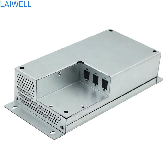 ISO 9001 2015 Controllo e resistenza alla corrosione Caratteristiche di lavorazione di lamiere di metallo galvanizzate Chassis personalizzato Conchiglia