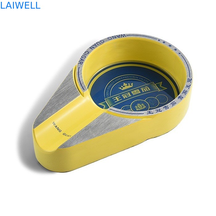 Posacenere tascabile in metallo grigio classico personalizzato per amanti di sigari e sigarette con logo inciso al laser