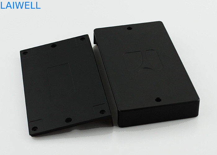 Copertura del router dipinta in nero per diverse esigenze di rete ed elettronica