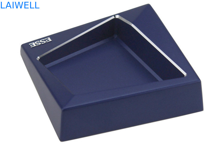 Posacenere tascabile in metallo blu placcato in alluminio pressofuso, design geometrico creativo personalizzabile e portatile
